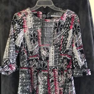 3/4 sleeve dress with pockets